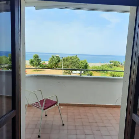 Lunablu Apartment Grisolia