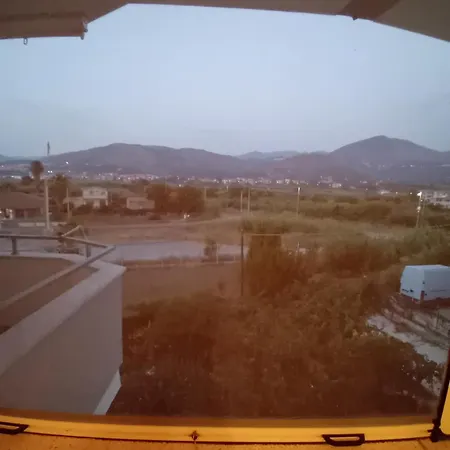 Apartman Lunablu *